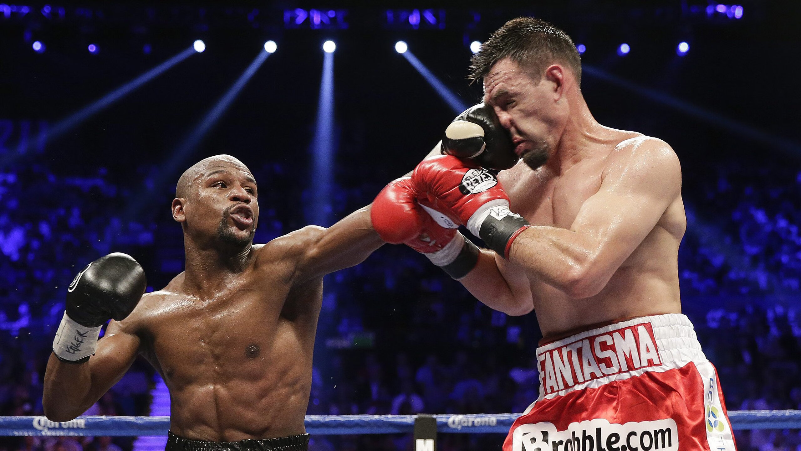 -韩国队防守升级，亚洲赛场再现硬汉风格，韩国队打法